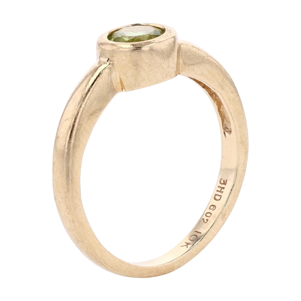 10K Yellow Gold Peridot Fashion Ring - Image 5