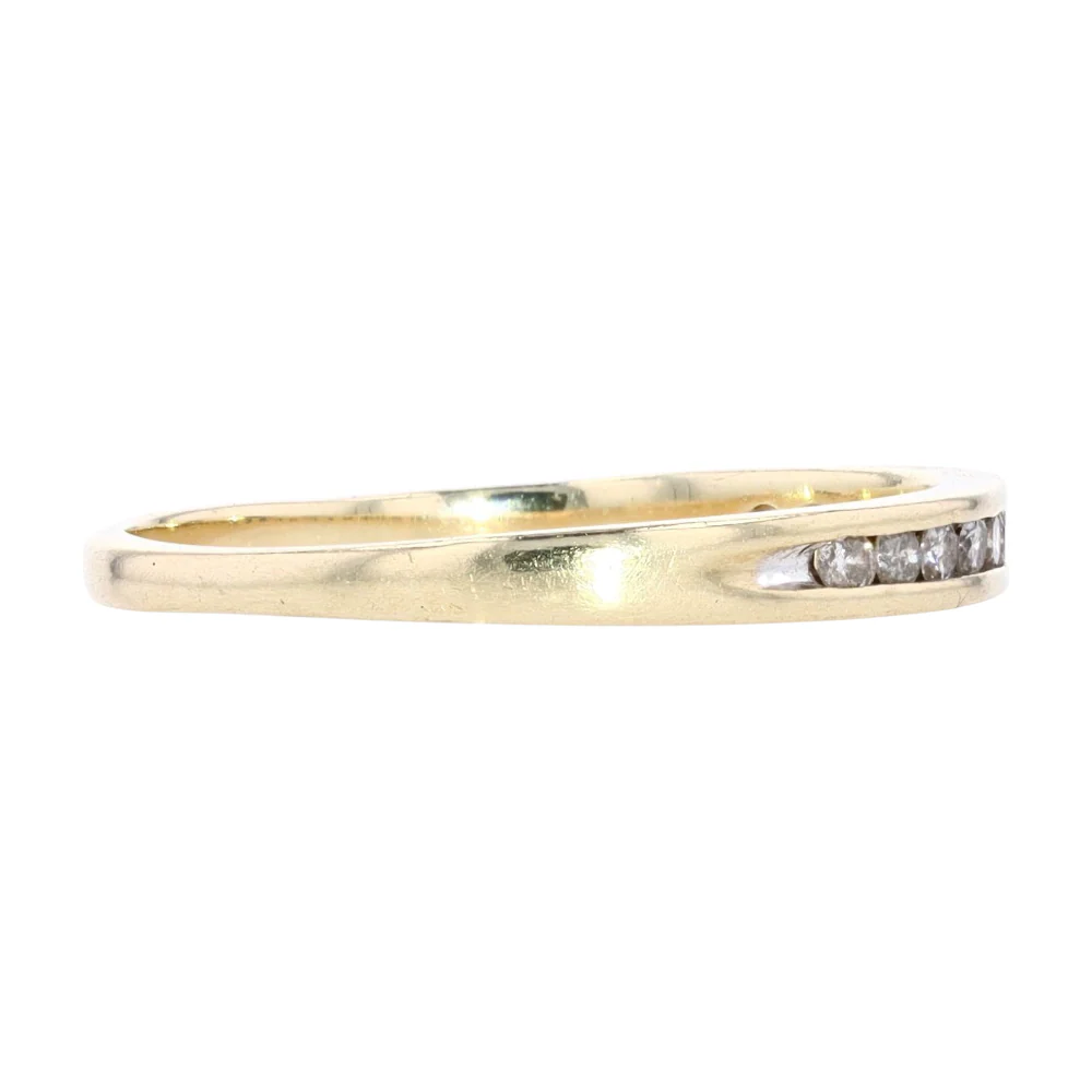 1/4 ctw 10K Yellow Gold Diamond Band Ring - Image 4