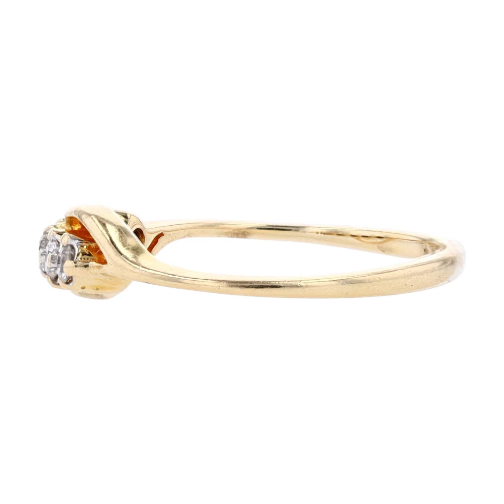 1/10 ctw 14K Yellow Gold Diamond Band Ring - Image 2
