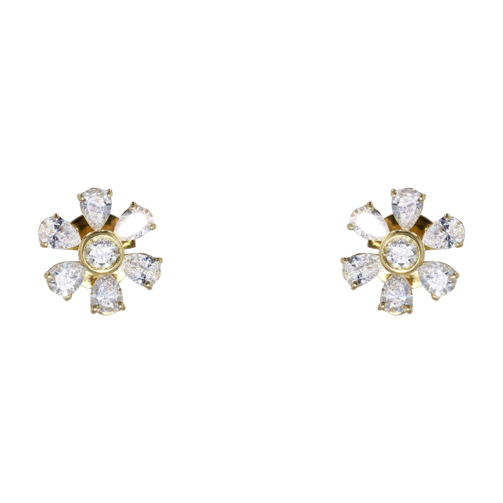 1 3/8 ctw 18K Yellow Gold Diamond Stud Earrings