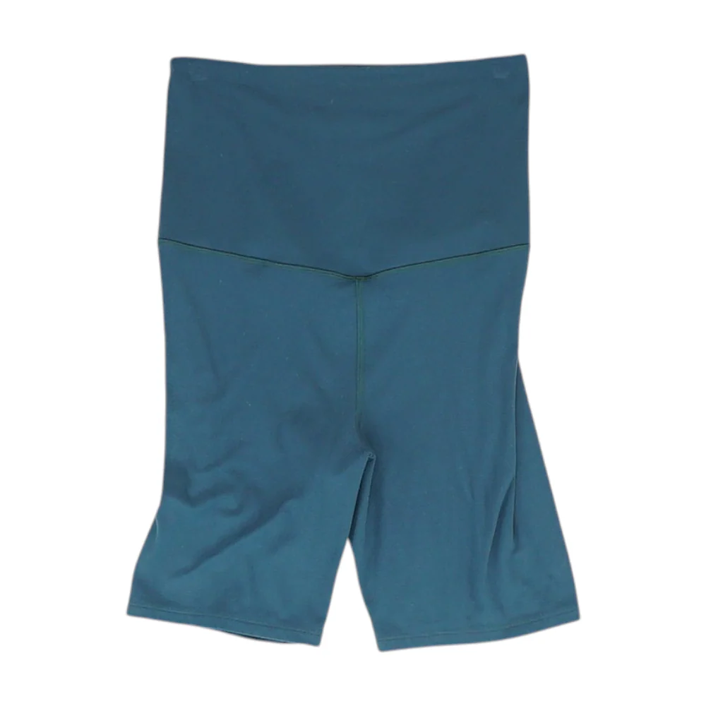 Green Solid Active Shorts - Image 2