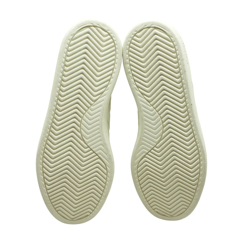 Grand Court Athletic Shoes - Image 3
