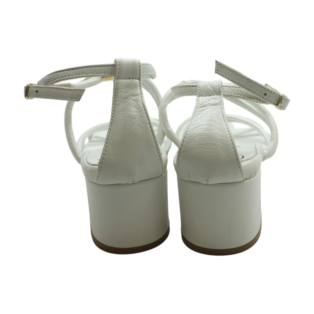 White Heels - Image 2