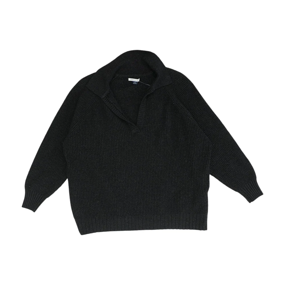 Black Pullover Sweater