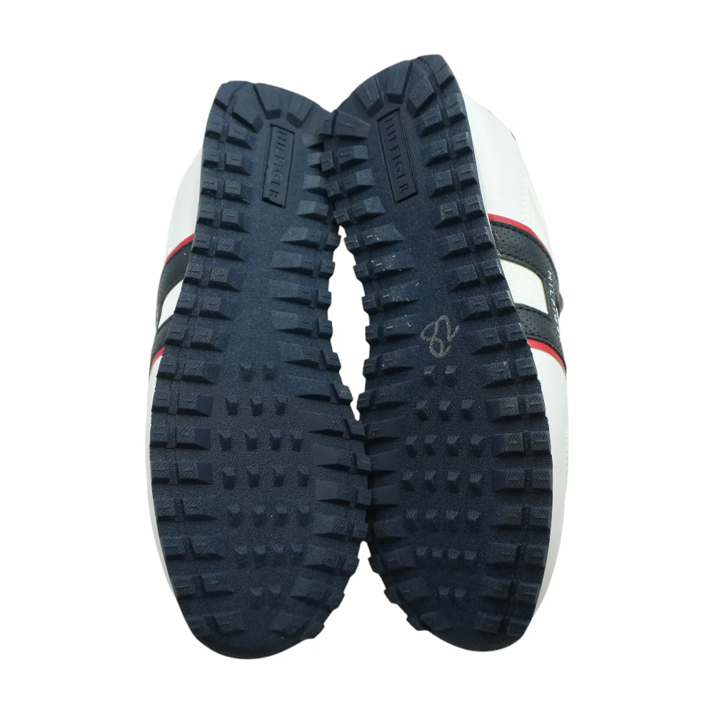 White Athletics Shoes - Image 3