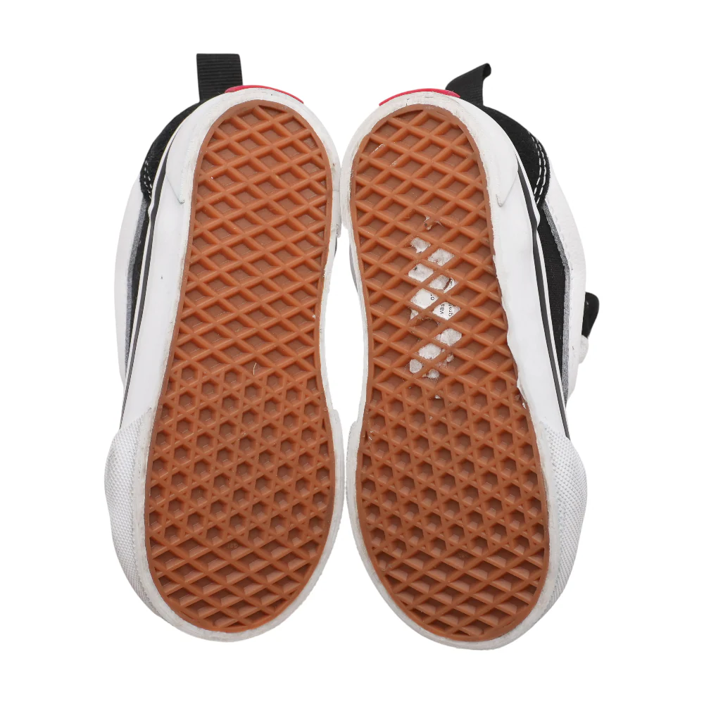 Black Athletics Shoes - Image 3