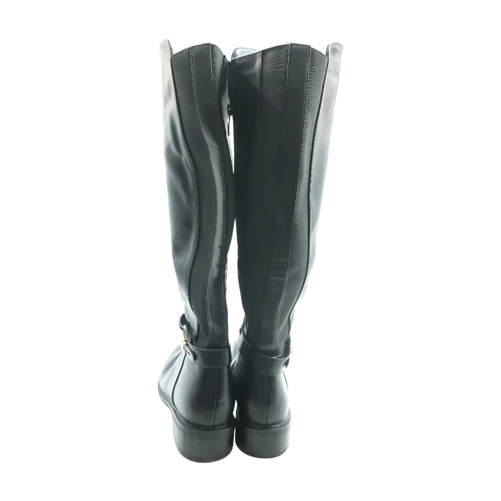 Black Boots - Image 2