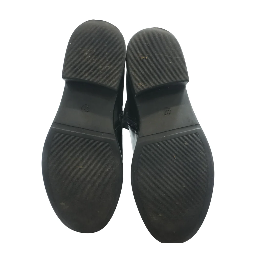 Black Boots - Image 3