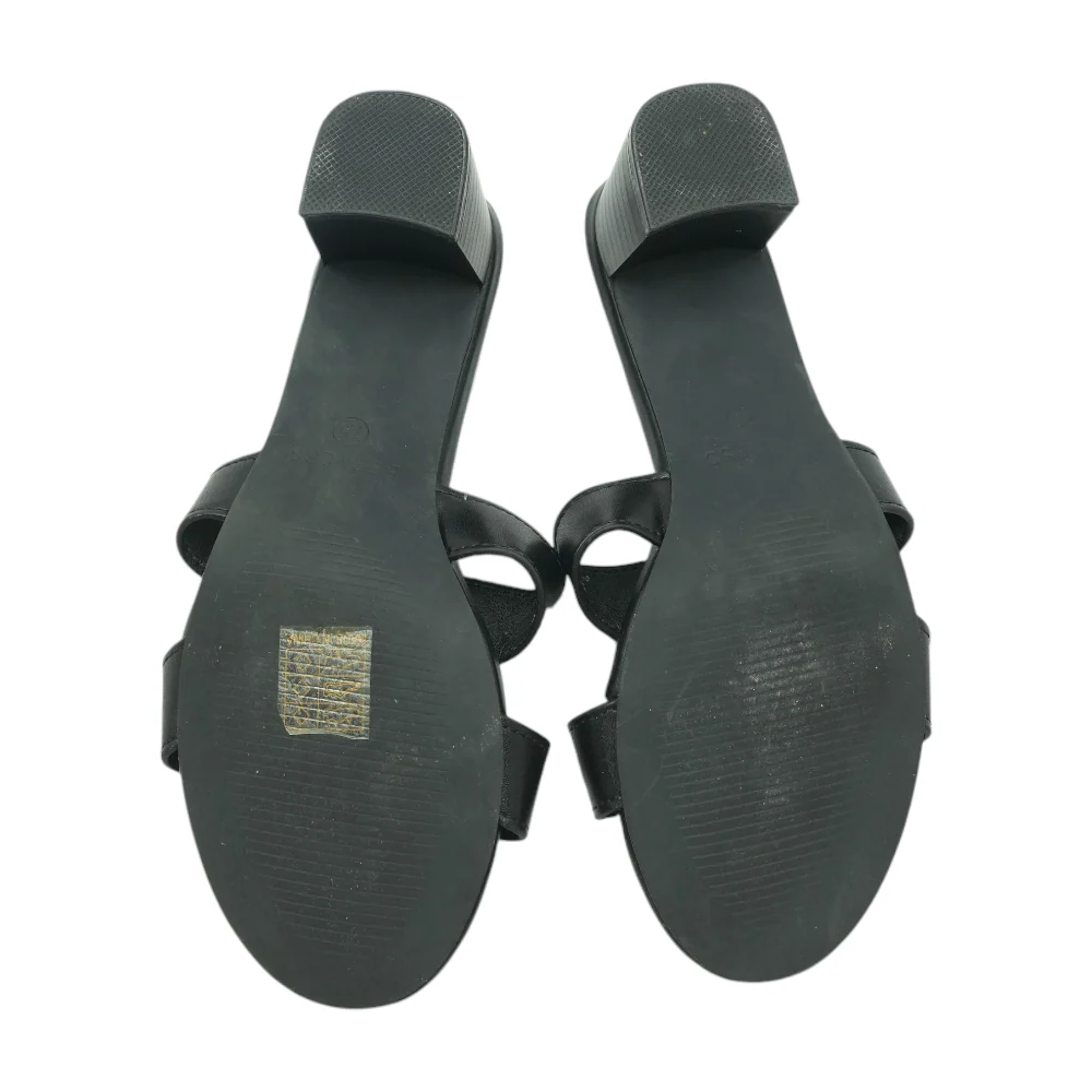 Black Sandals - Image 3