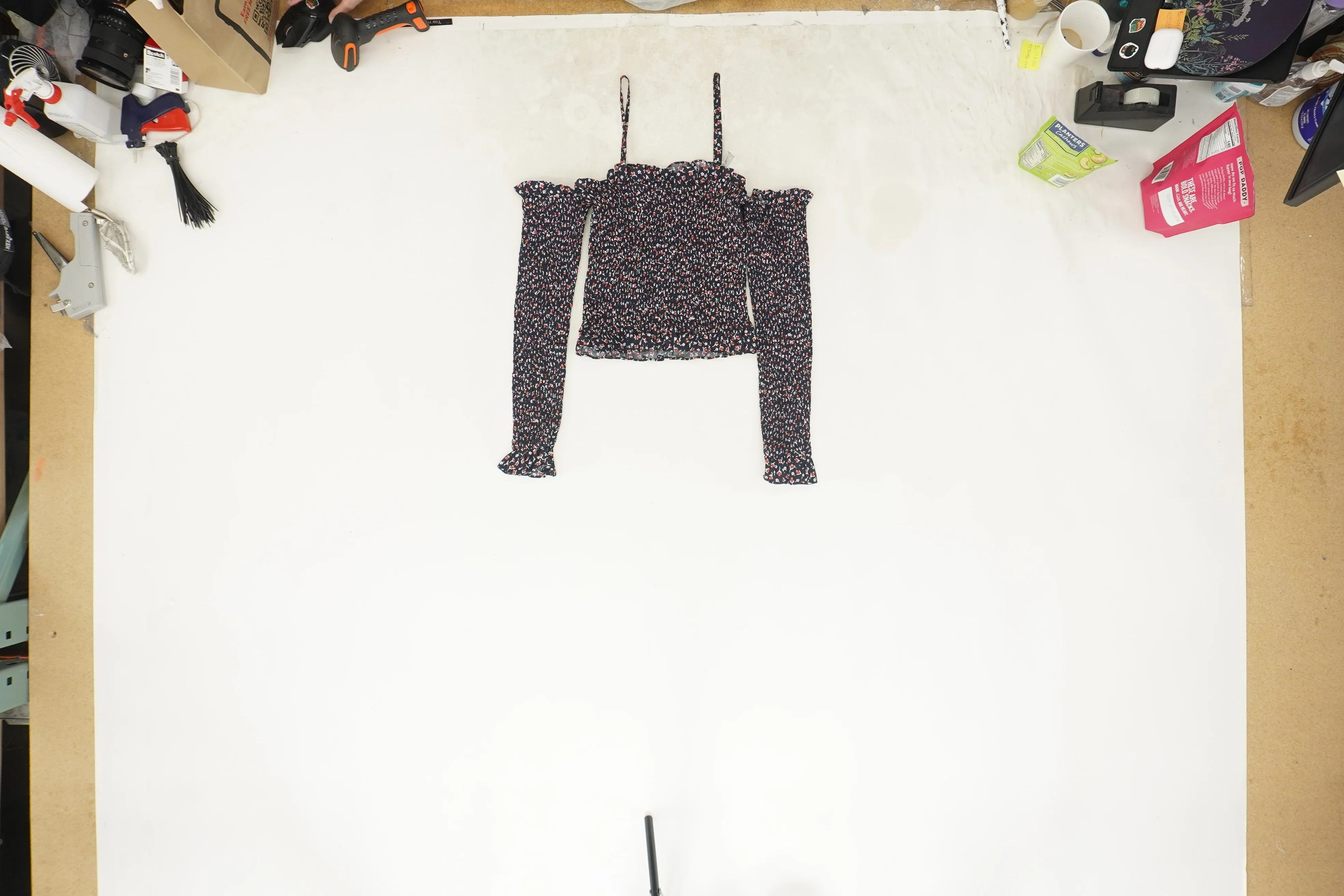 Navy Floral Blouse - Image 4