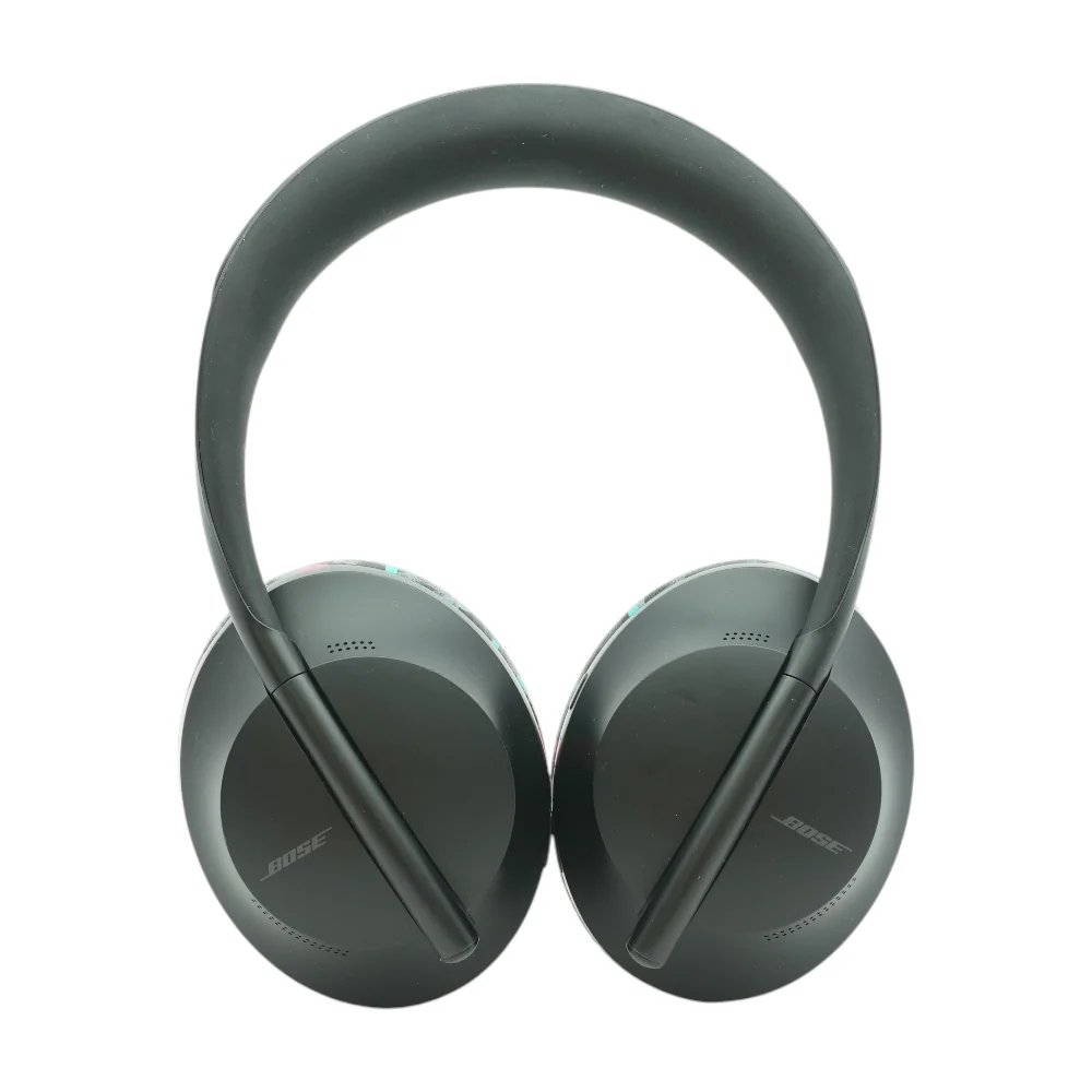 Black Noise Cancelling 700 Headphones With Multicolored Earpads