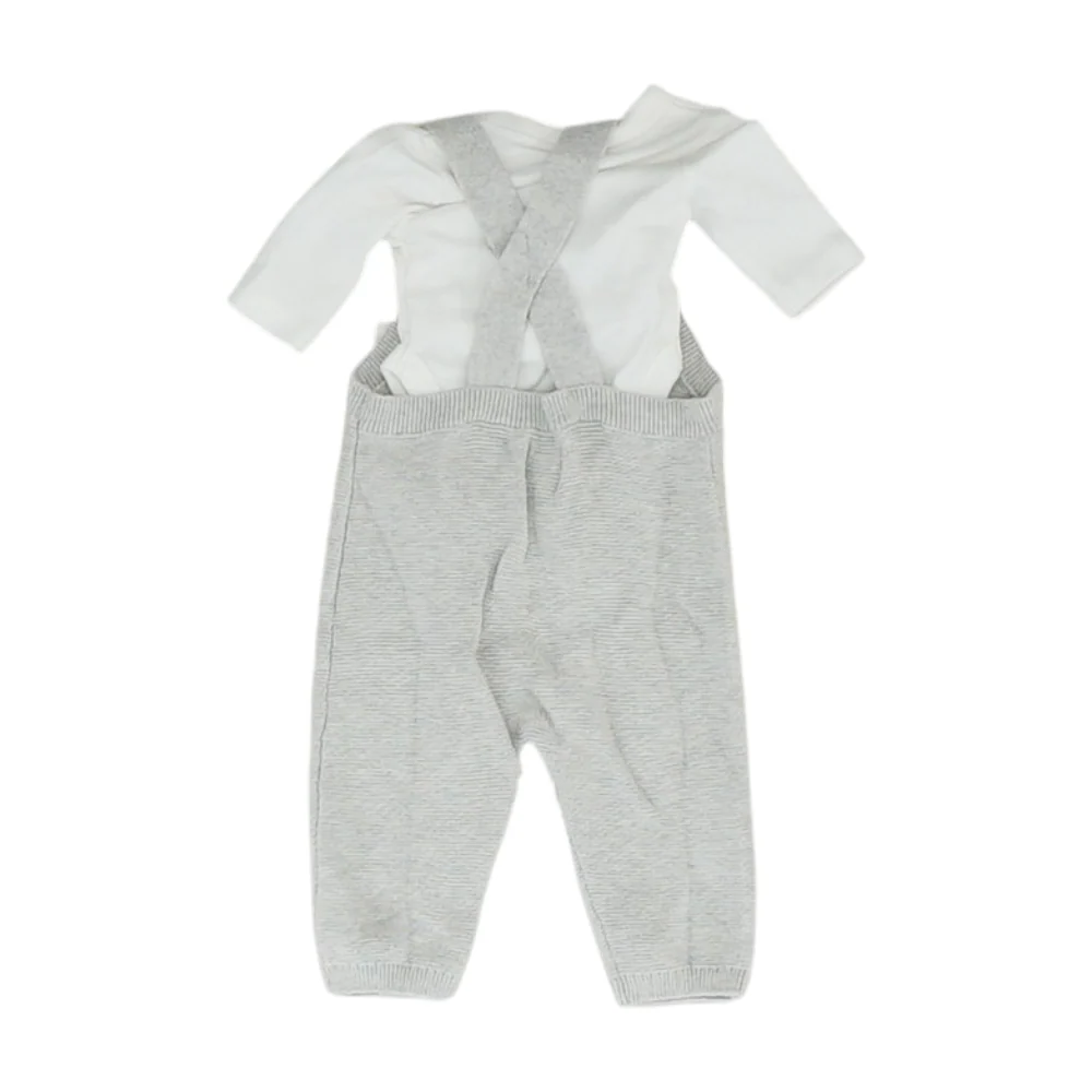 Gray Set - Image 2