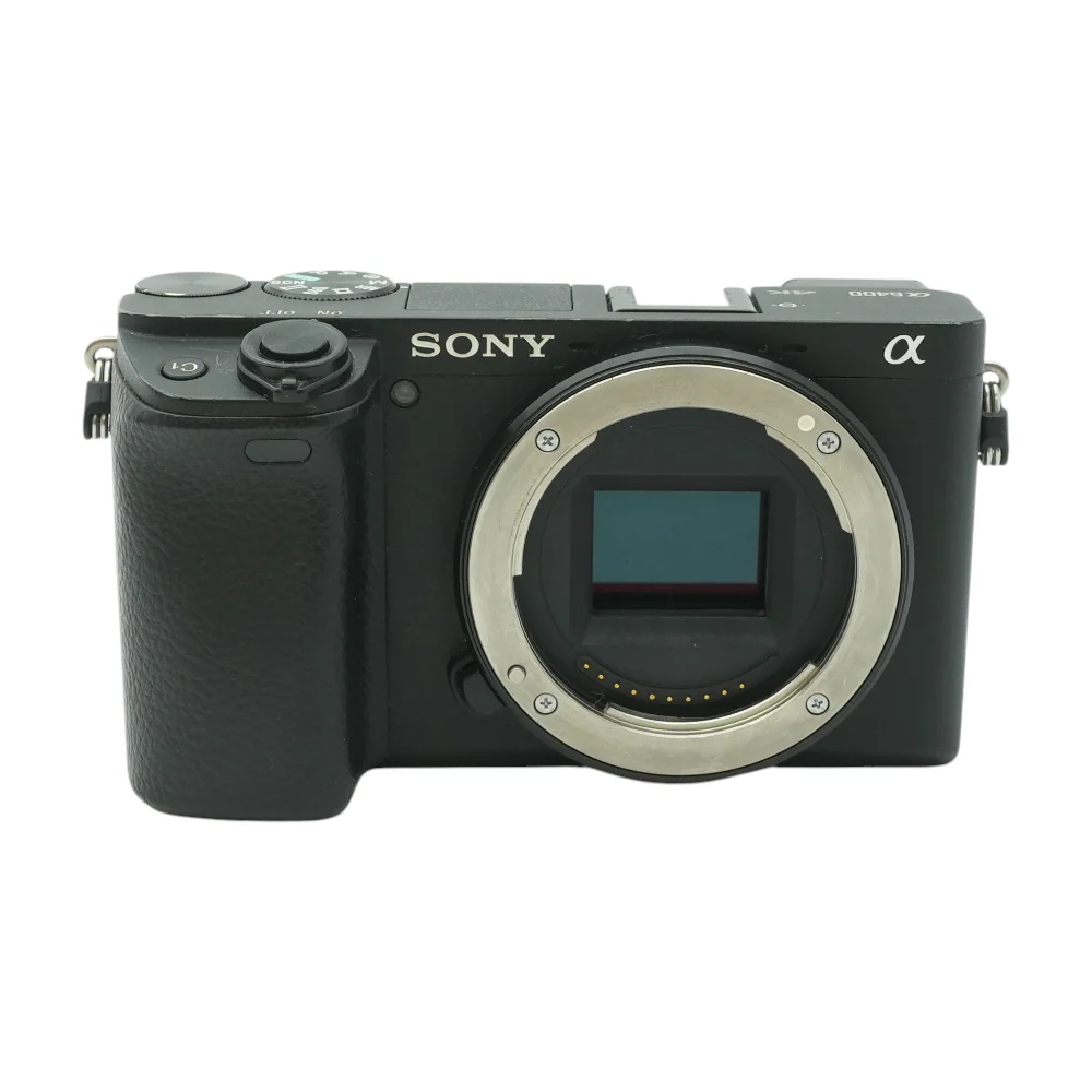 Alpha 6400 DSLR Camera - Image 2