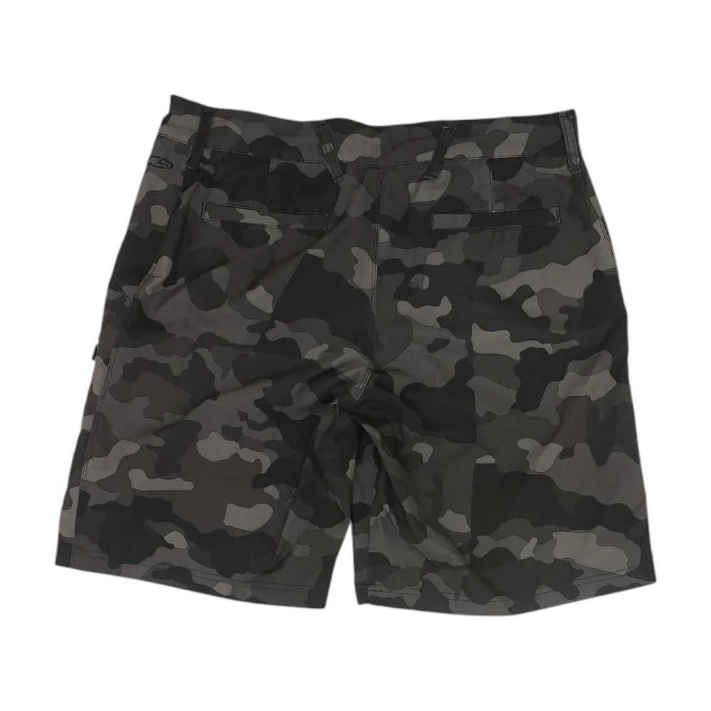 Gray Camo Active Shorts - Image 2