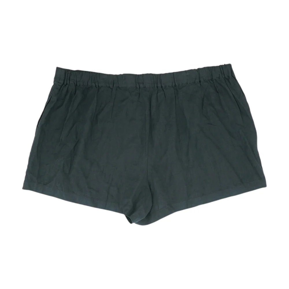 Black Plus Solid Knit Shorts - Image 2