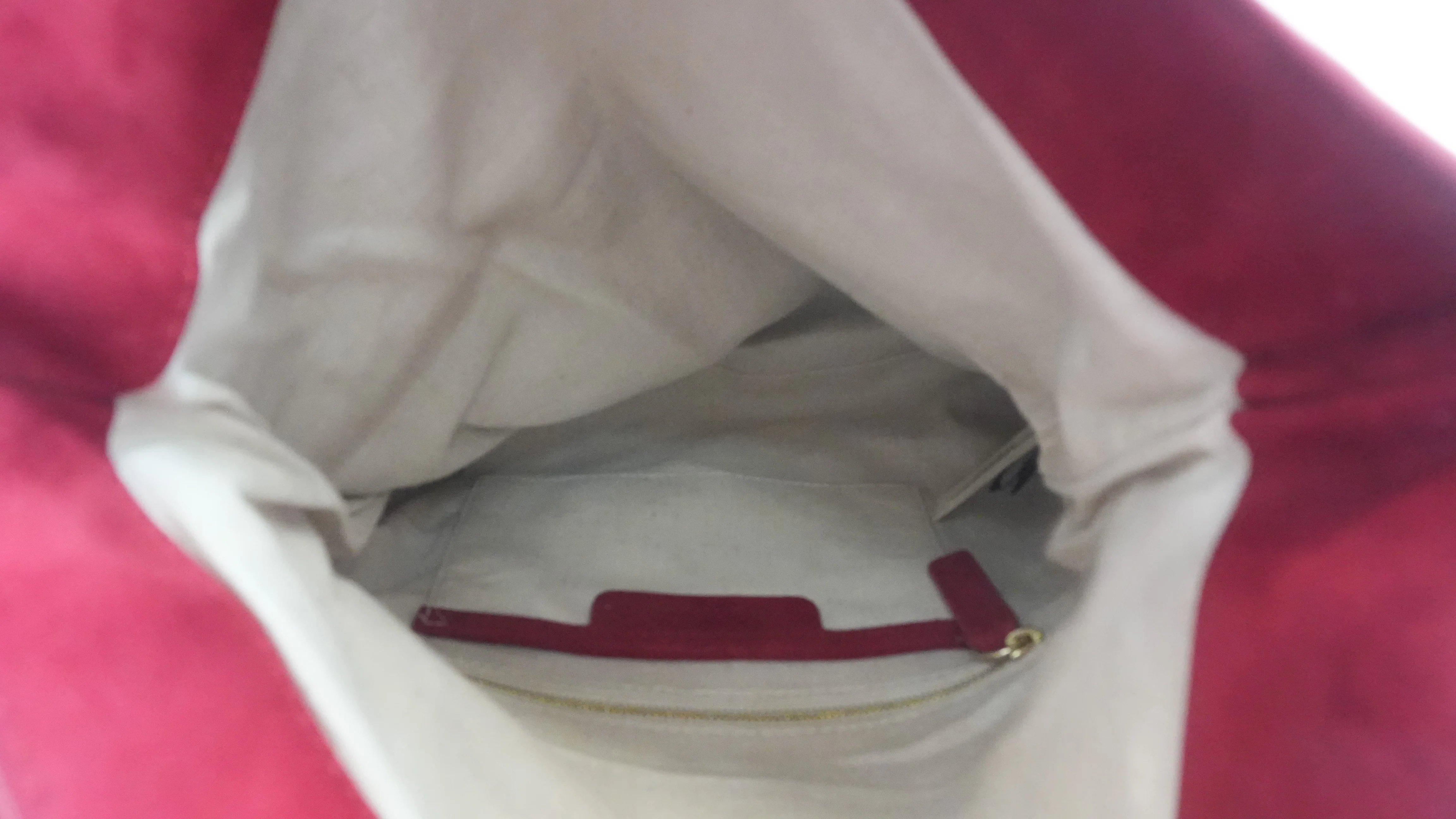 Red Clutch - Image 3