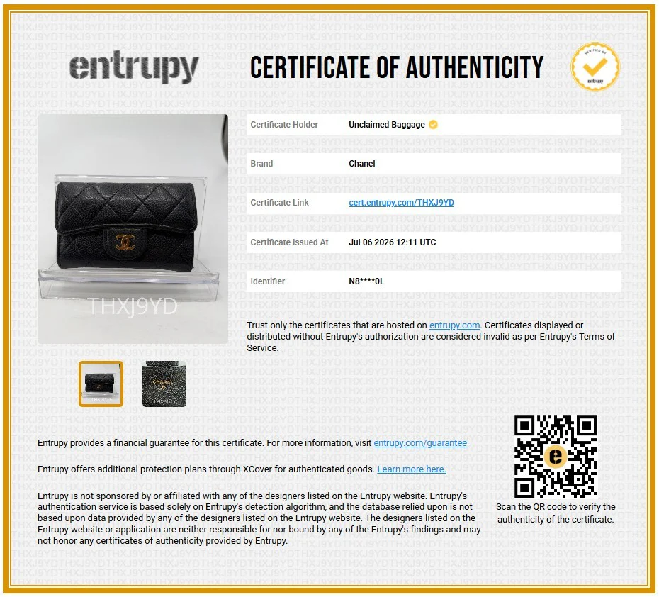 Classic Flap Card Holder in Black Leather - Image 9