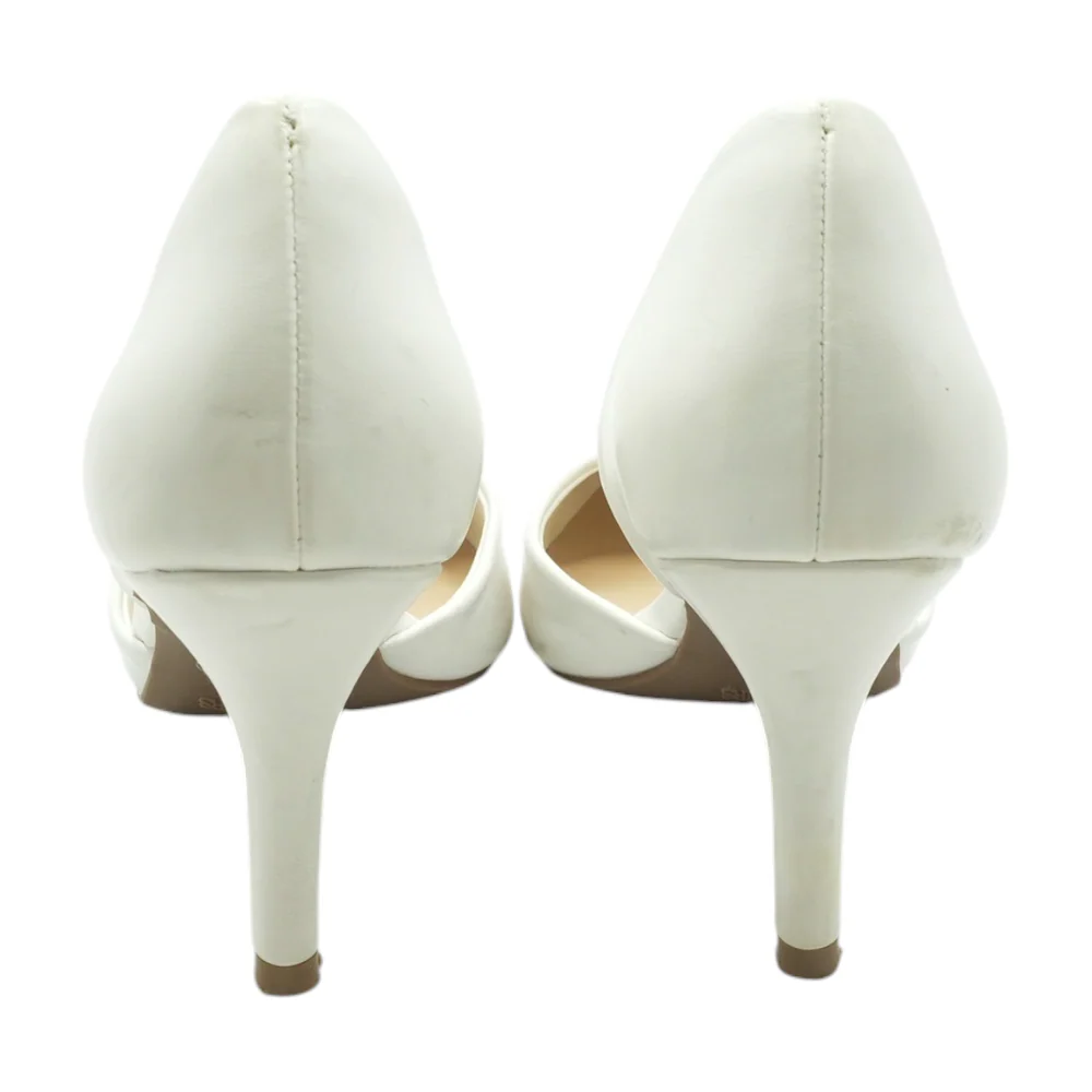 White Heels - Image 2