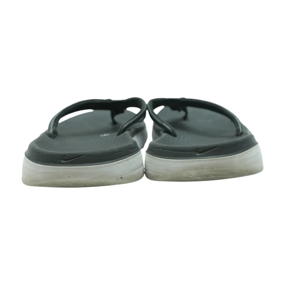 Black Flip-Flop Sandals - Image 2