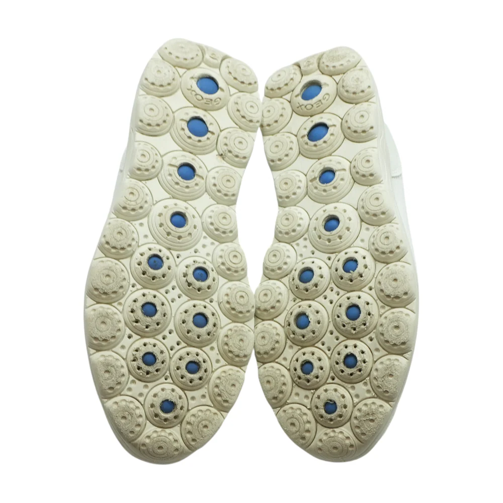 White Athletic Shoes - Image 3