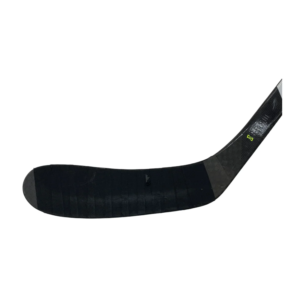 Alpha LX2 Right-Handed Hockey Stick - Image 2