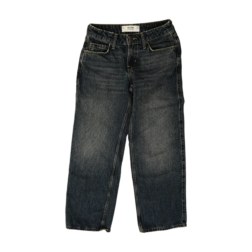 Navy Regular Jeans