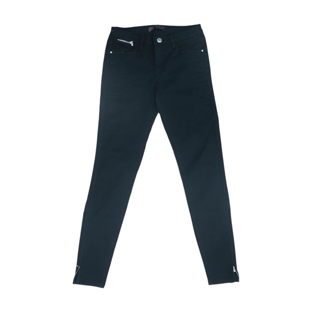 Black Skinny Jeans