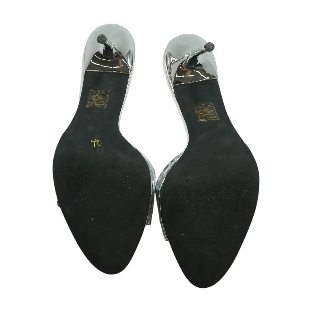 Silver Heels - Image 3