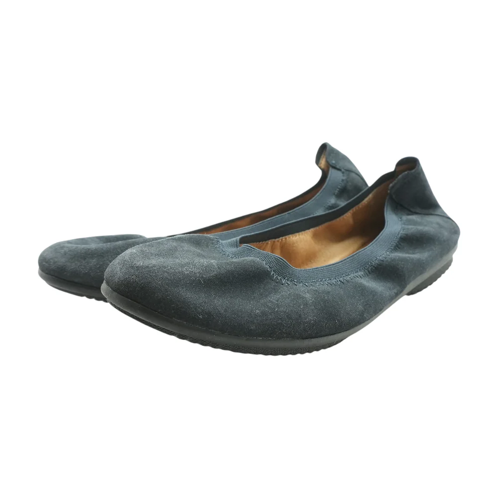 Navy Flats