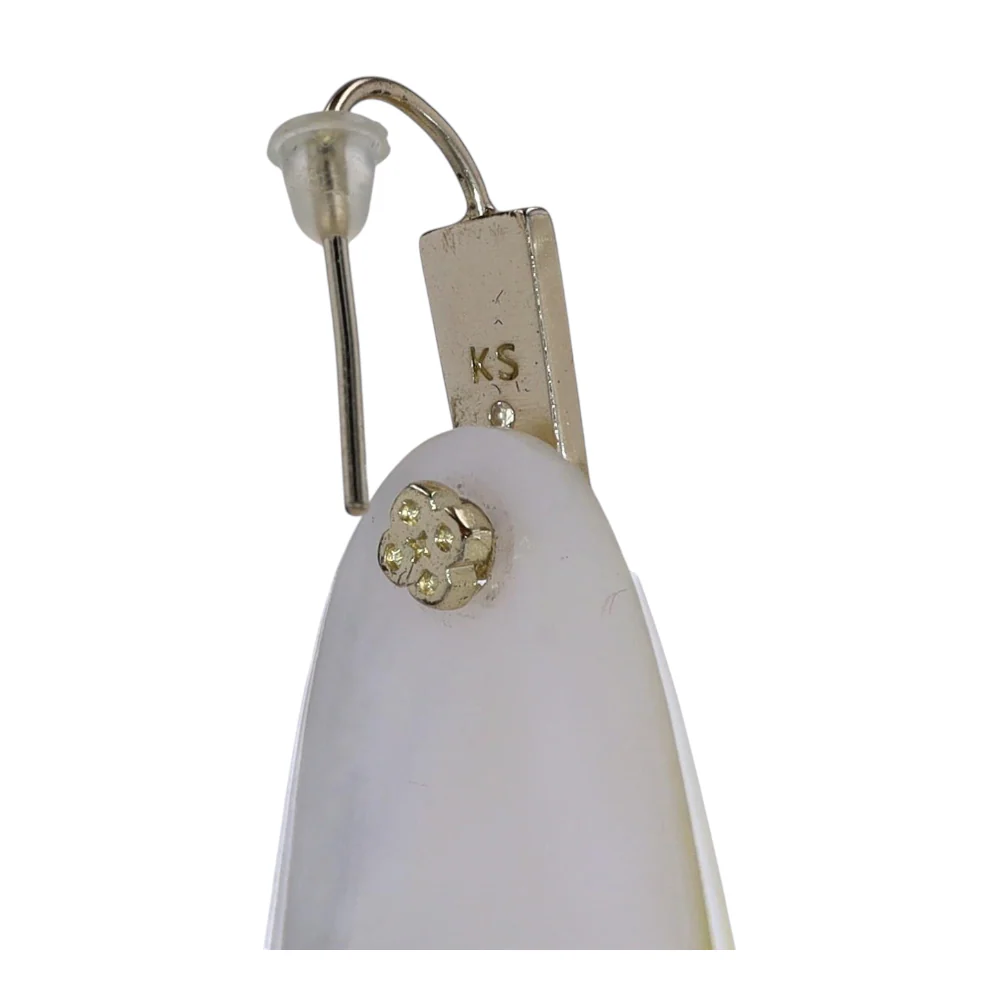 Costume Dangle Earrings - Image 3