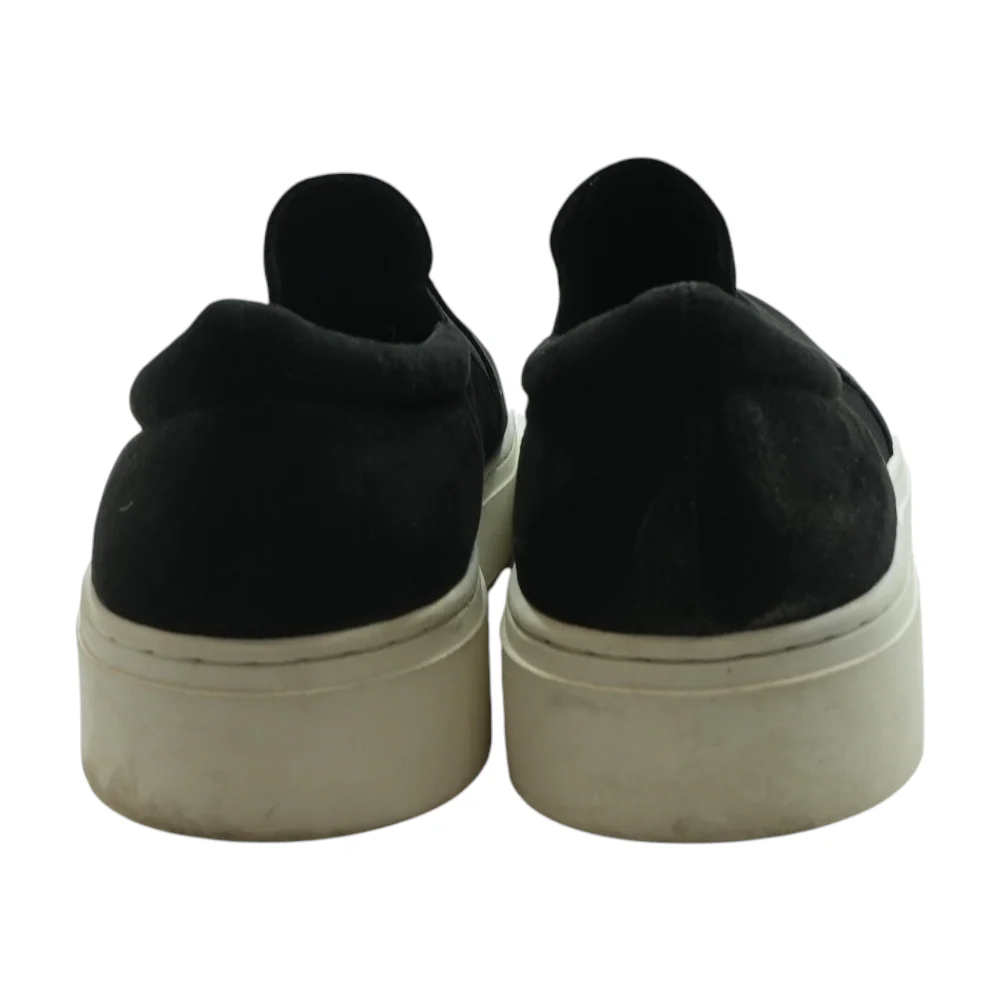 Black Athletic Shoes - Image 2