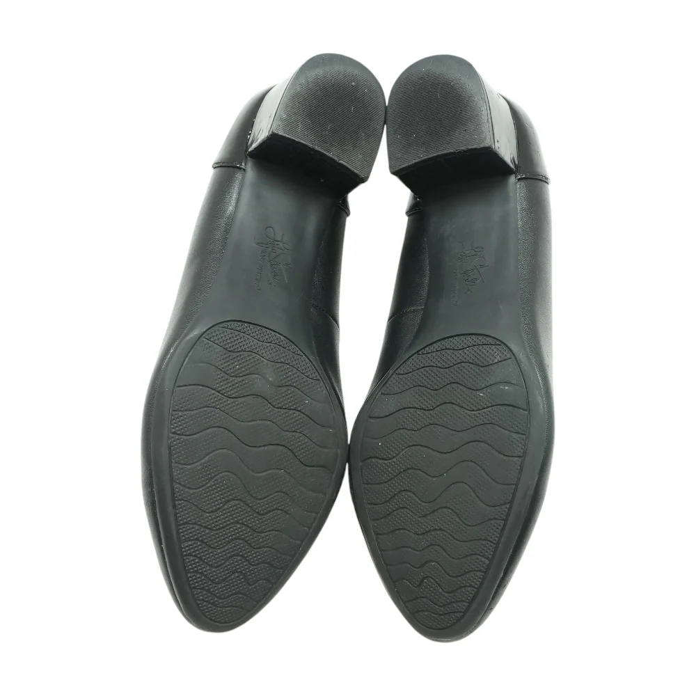 Black Heels - Image 3