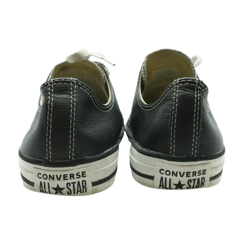 Black Low-Top Athletic Shoes - Image 2