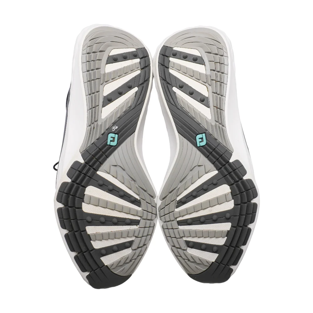 Quantum Low-Top Athletic Shoes - Image 3