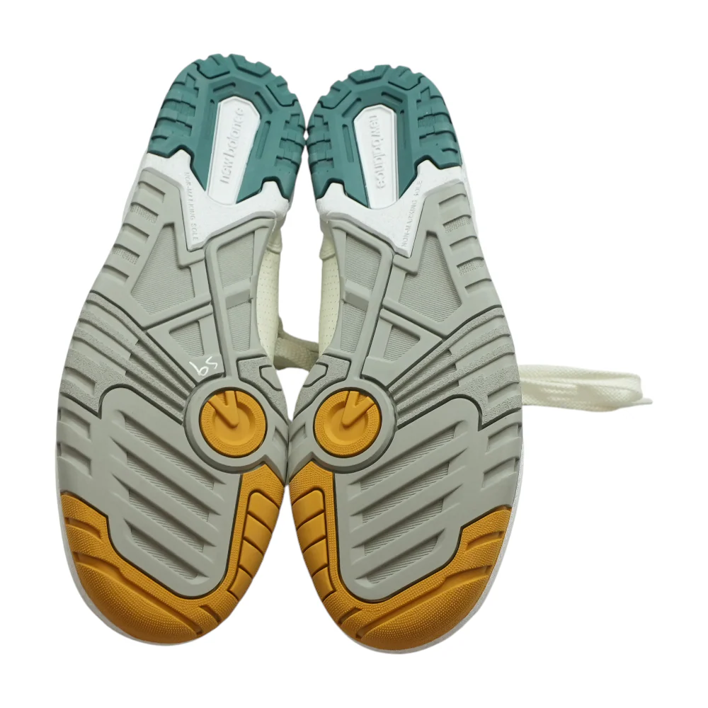 550 Low-Top Athletic Shoes - Image 3