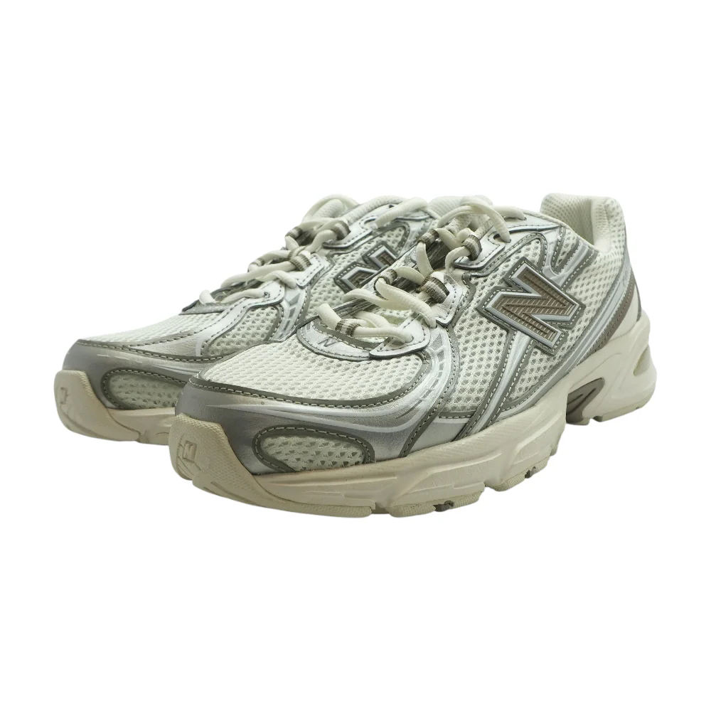 740 Low-Top Athletic Shoes