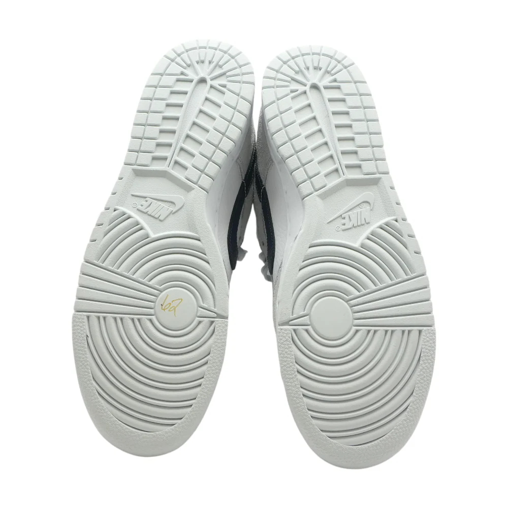 Dunk Low Low-Top Athletic Shoes - Image 3