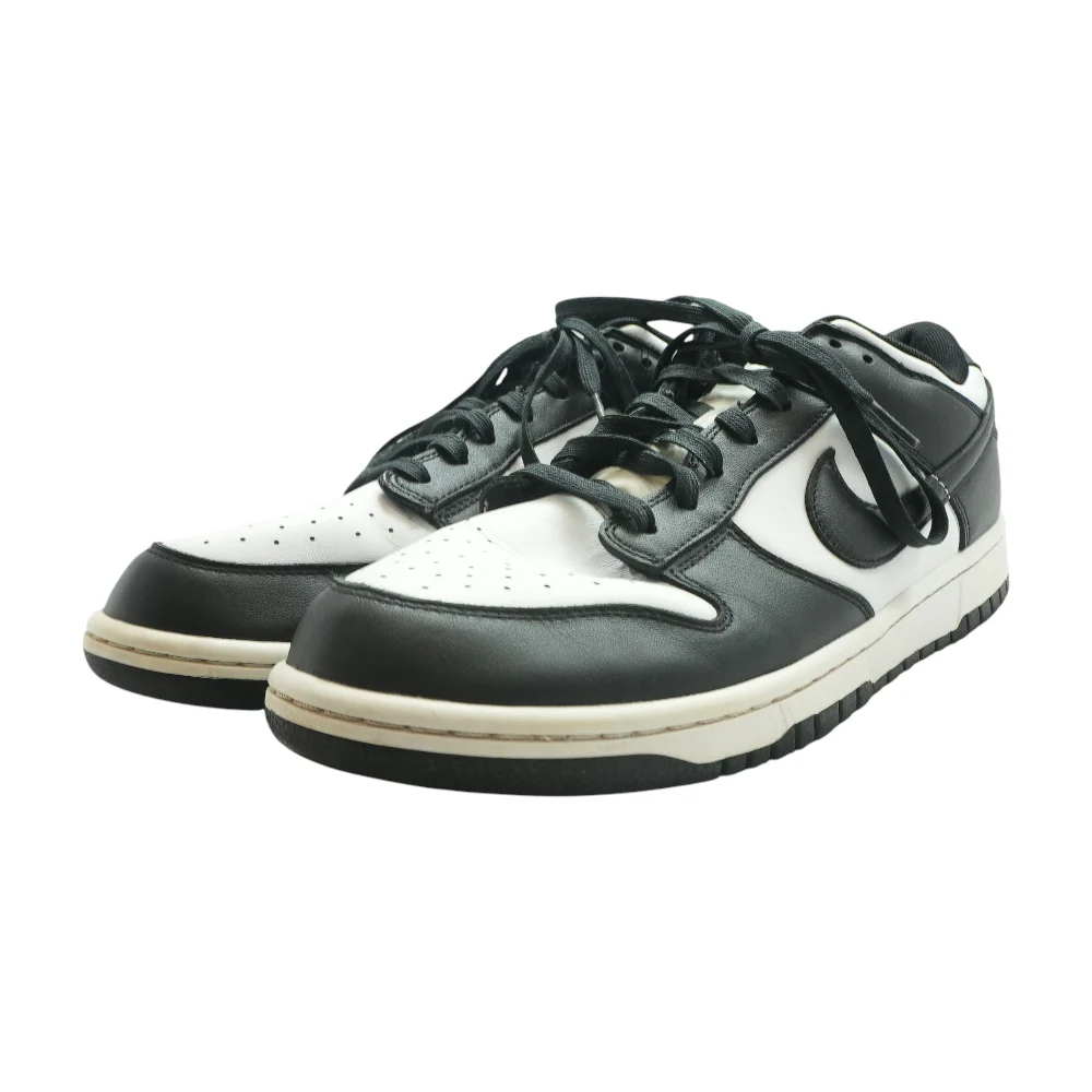 Dunk Low Retro Low-Top Athletic Shoes