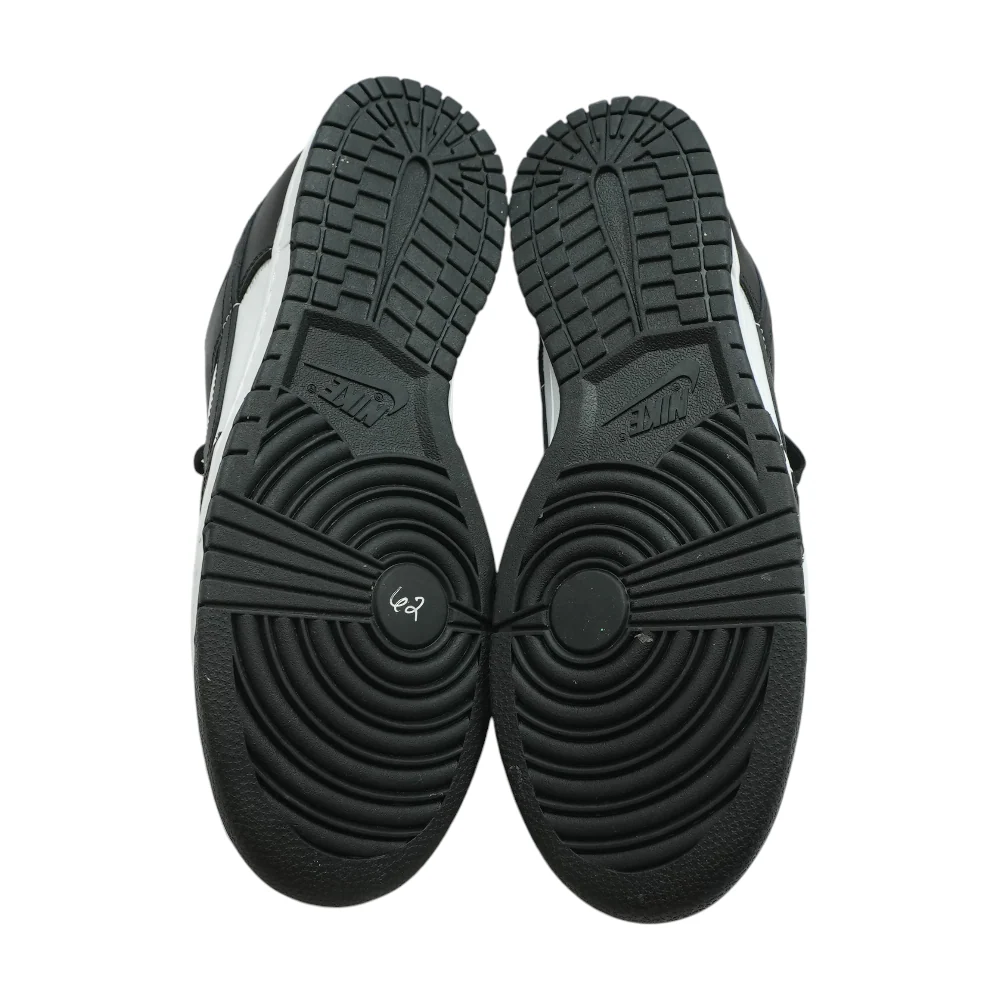 Dunk Low Low-Top Athletic Shoes - Image 3