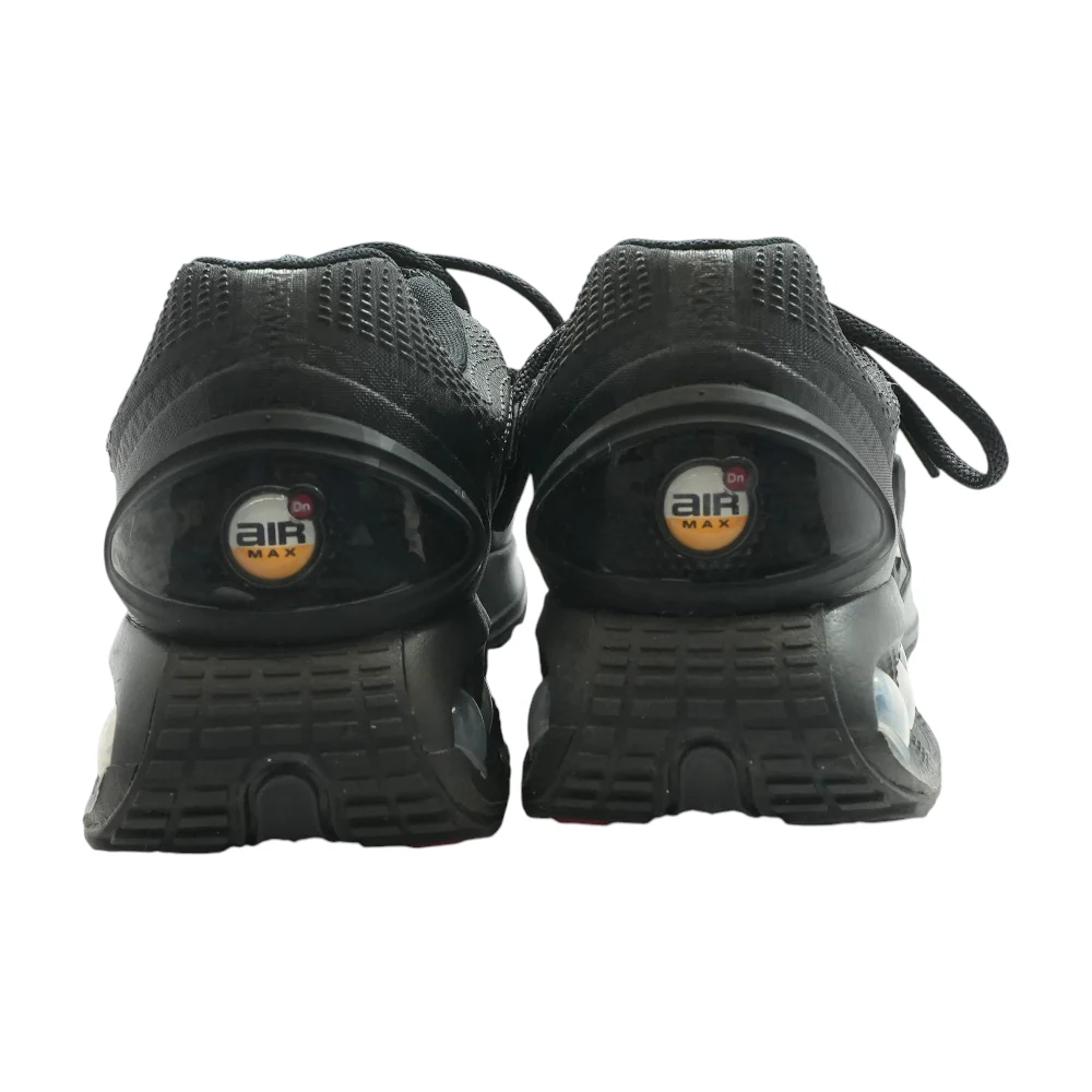 Air Max DN Low-Top Athletic Shoes - Image 2