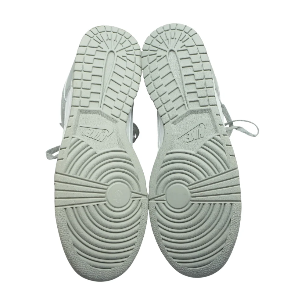Dunk Low Retro Low-Top Athletic Shoes - Image 3