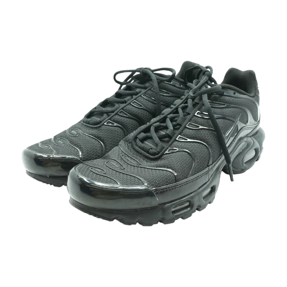 Air Max Plus Low-Top Athletic Shoes