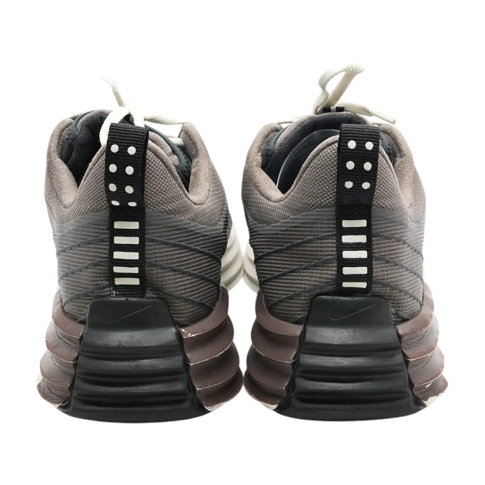 Lunar Roam Low-Top Athletic Shoes - Image 2