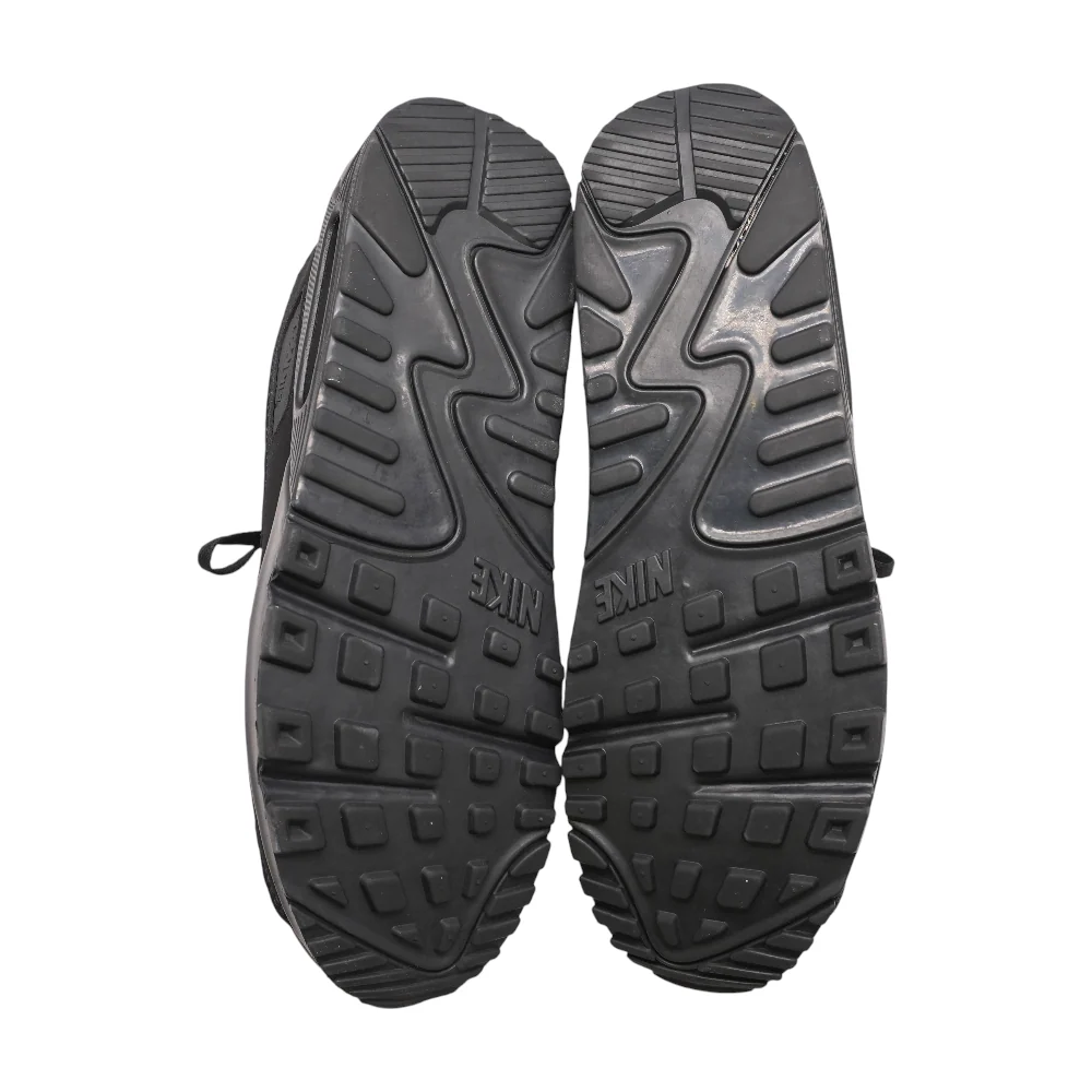 Air Max 90 Low-Top Athletic Shoes - Image 3