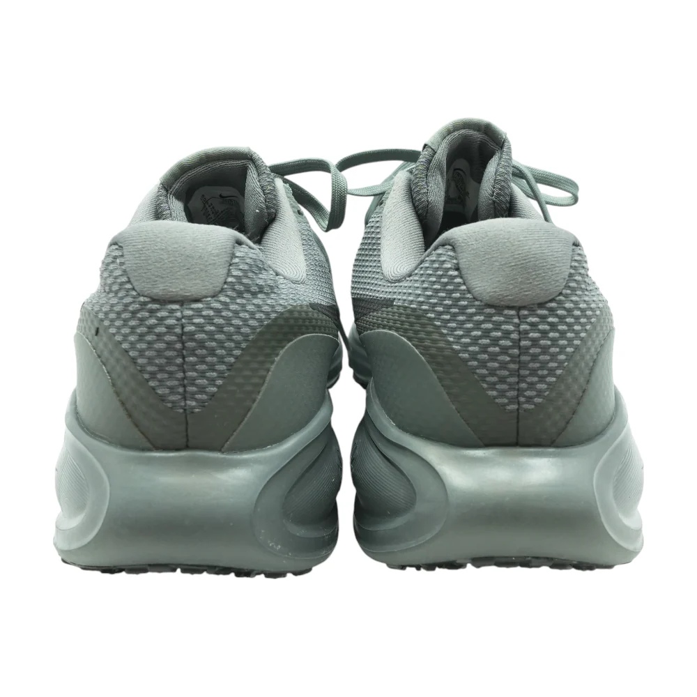 Revolution 8 Low-Top Athletic Shoes - Image 2
