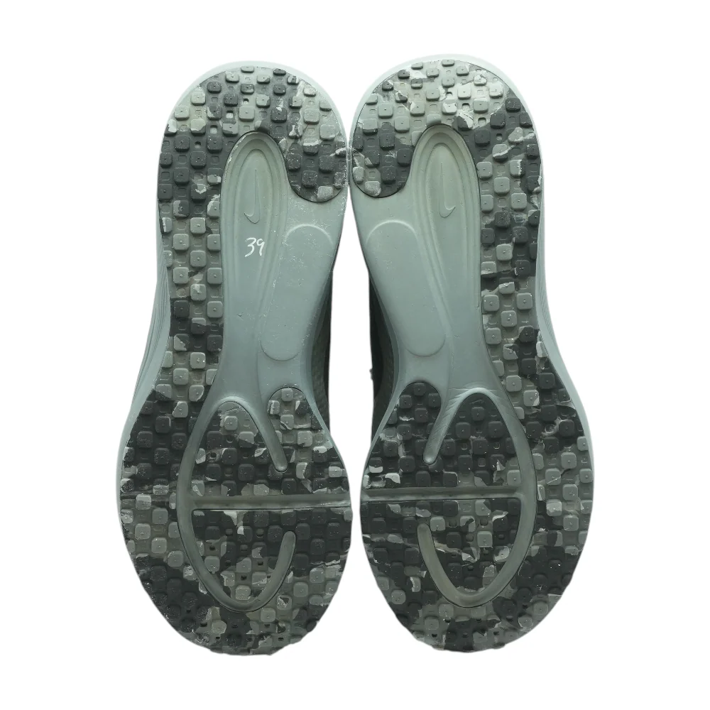 Revolution 8 Low-Top Athletic Shoes - Image 3