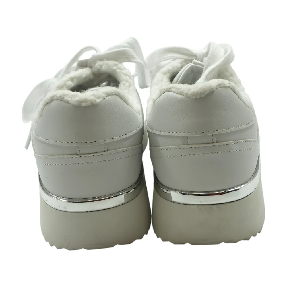 Cuddly Lace-Up Platform Low-Top Athletic Shoes - Image 2