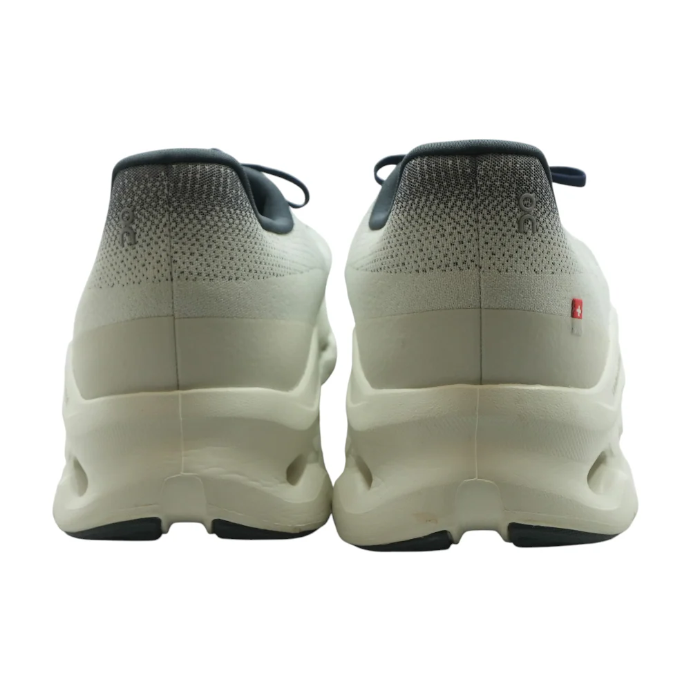 Midnight Ice Cloudtilt Low-Top Athletic Shoes - Image 2