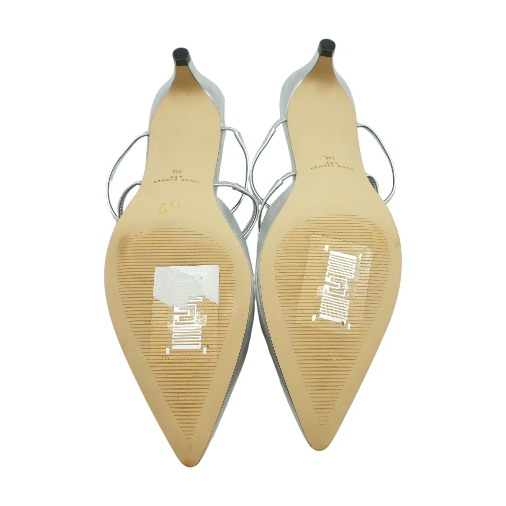 Silver Heels - Image 3