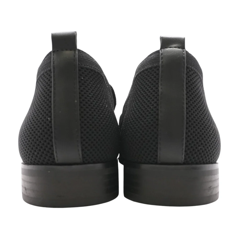 Black Flats - Image 2